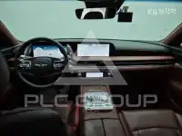 2022 Genesis G90