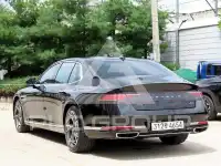 2022 Genesis G90