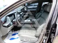 2022 Genesis G90