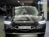 2022 Genesis G90