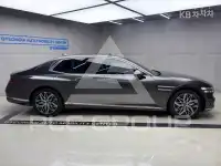 2022 Genesis G90
