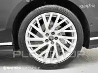 2022 Audi A8