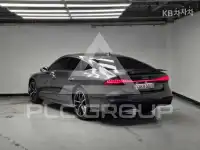 2022 Audi A7