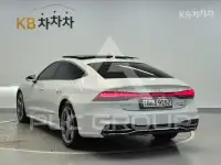 2022 Audi A7
