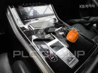 2022 Audi Q8