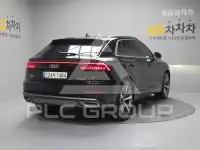 2022 Audi Q8