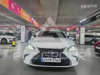 2022 Lexus ES