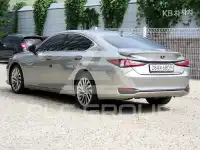 2022 Lexus ES