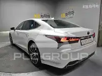 2022 Lexus LS