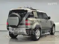 2022 Land Rover DEFENDER
