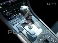 2022 Porsche Macan