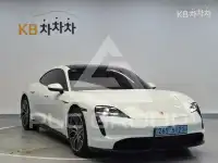 2022 Porsche Taycan