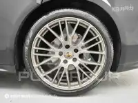 2022 Porsche Panamera
