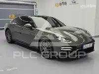 2022 Porsche Panamera