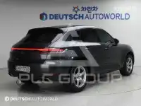 2022 Porsche Macan