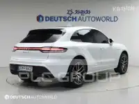 2022 Porsche Macan