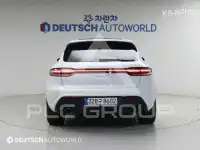 2022 Porsche Macan