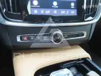 2022 Volvo S90