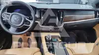 2022 Volvo S90