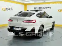 2023 BMW X4