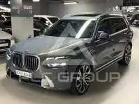 2023 BMW X7