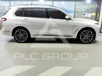 2023 BMW X7