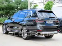 2023 BMW X7