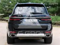 2023 BMW X7