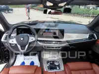 2023 BMW X7