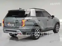 2023 KG Mobility Torres