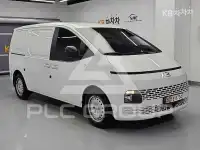 2023 Hyundai Staria