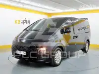 2023 Hyundai Staria