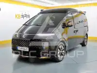 2023 Hyundai Staria