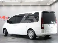 2023 Hyundai Staria