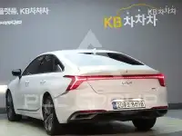 2023 KIA K8