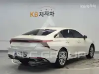 2023 KIA K8