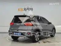2023 KIA Niro