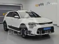 2023 KIA Niro