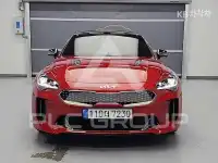 2023 KIA Stinger