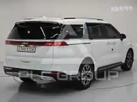 2023 KIA Carnival