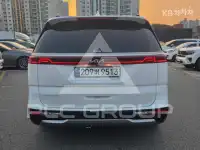 2023 KIA Carnival