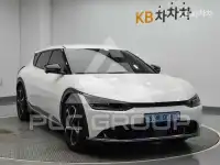 2023 KIA EV