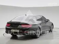 2023 Genesis G80
