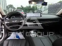 2023 Genesis G80
