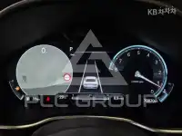 2023 Genesis G80