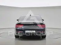 2023 Genesis G80