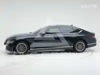 2023 Genesis G80