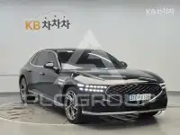 2023 Genesis G90