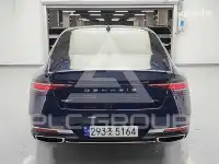 2023 Genesis G90