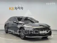 2023 Genesis G90